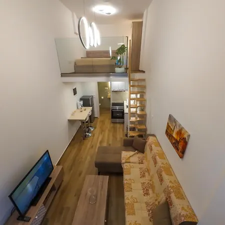 公寓 Cozy Loft 塞萨洛尼基