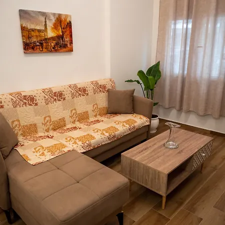 Cozy Loft * 塞萨洛尼基