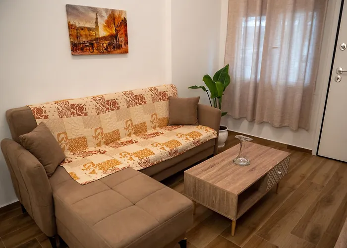 Cozy Loft * 塞萨洛尼基