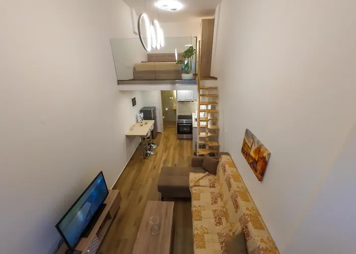 شقة Cozy Loft سالونيك