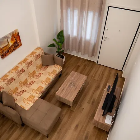 Cozy Loft Close To Tessalónica